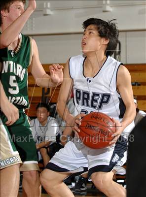 Thumbnail 3 in Flintridge Prep vs. Ontario Christian (SoCal Shootout) photogallery.
