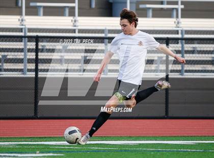 Thumbnail 1 in Esperanza @ El Modena photogallery.