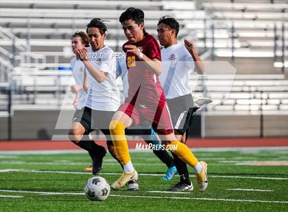 Thumbnail 3 in Esperanza @ El Modena photogallery.