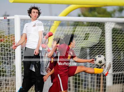 Thumbnail 1 in Esperanza @ El Modena photogallery.