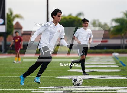 Thumbnail 2 in Esperanza @ El Modena photogallery.