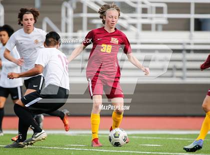 Thumbnail 1 in Esperanza @ El Modena photogallery.