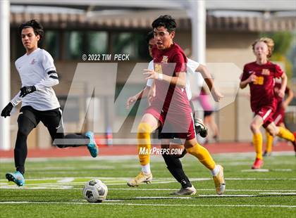 Thumbnail 3 in Esperanza @ El Modena photogallery.