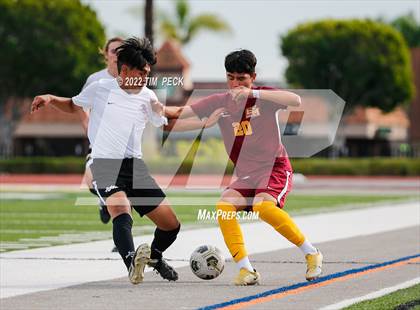 Thumbnail 1 in Esperanza @ El Modena photogallery.