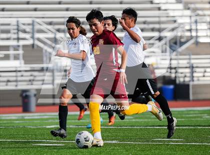 Thumbnail 1 in Esperanza @ El Modena photogallery.