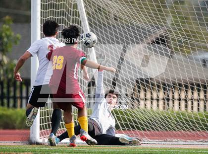 Thumbnail 1 in Esperanza @ El Modena photogallery.
