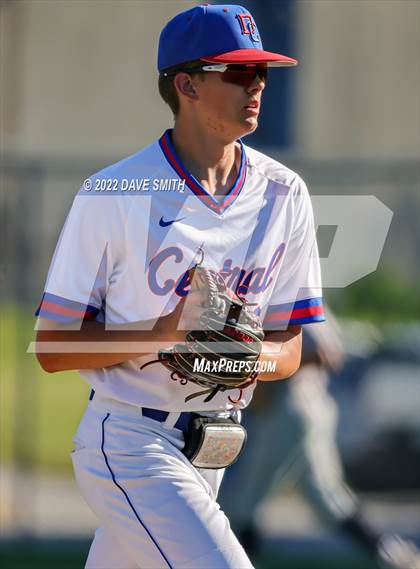 Thumbnail 3 in Pleasant Valley @ Davenport Central photogallery.