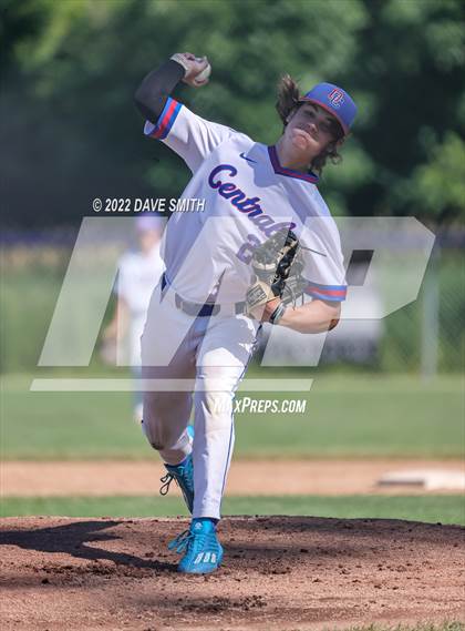 Thumbnail 2 in Pleasant Valley @ Davenport Central photogallery.