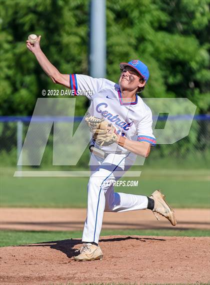 Thumbnail 3 in Pleasant Valley @ Davenport Central photogallery.