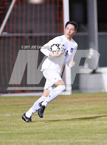 Thumbnail 2 in New Braunfels vs Lee [Robert E.] (NEISD Tournament) photogallery.