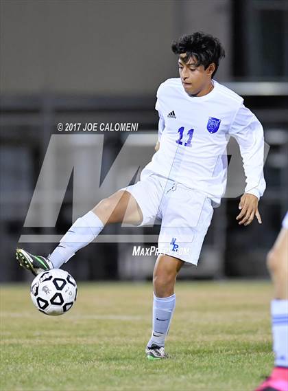 Thumbnail 2 in New Braunfels vs Lee [Robert E.] (NEISD Tournament) photogallery.
