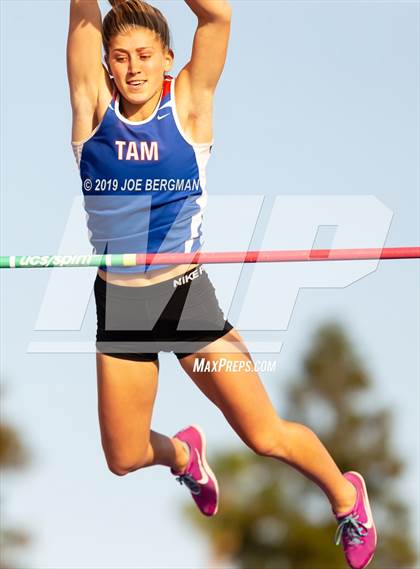 Thumbnail 1 in CIF State Track and Field Championships (Girls Pole Vault - Day 1) photogallery.