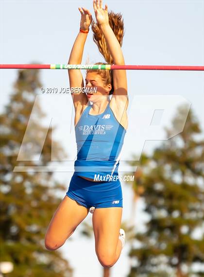 Thumbnail 3 in CIF State Track and Field Championships (Girls Pole Vault - Day 1) photogallery.