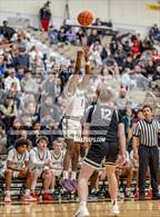 Photo from the gallery "Lincoln Northeast @ Lincoln Southeast"