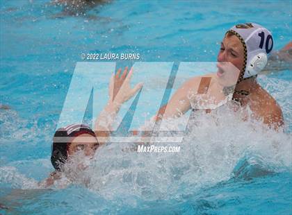 Thumbnail 2 in Soquel vs Santa Cruz (Steve Martin Memorial Tournament) photogallery.