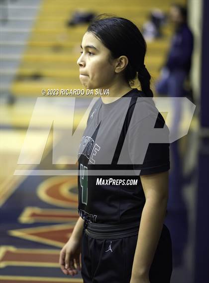 Thumbnail 2 in Tompkins vs Mayde Creek photogallery.