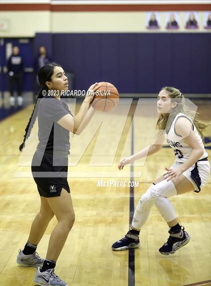 Thumbnail 3 in Tompkins vs Mayde Creek photogallery.