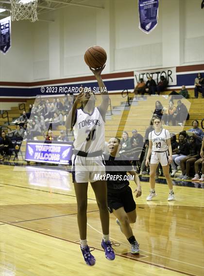 Thumbnail 1 in Tompkins vs Mayde Creek photogallery.