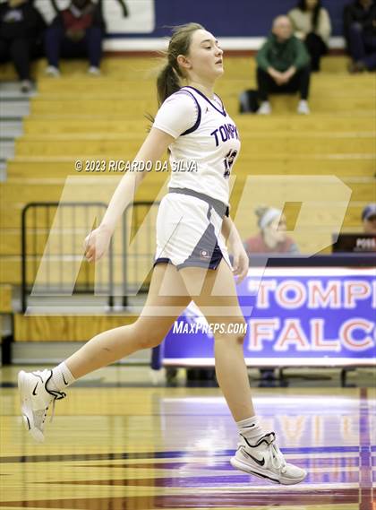 Thumbnail 3 in Tompkins vs Mayde Creek photogallery.