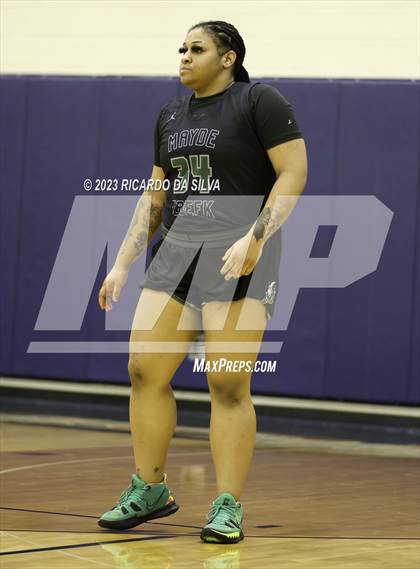 Thumbnail 2 in Tompkins vs Mayde Creek photogallery.