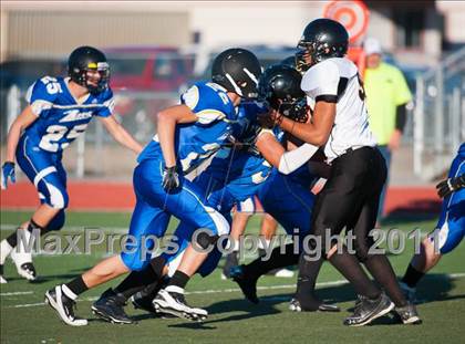 Thumbnail 3 in JV: Foothill @ Lincoln photogallery.