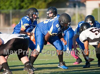 Thumbnail 3 in JV: Foothill @ Lincoln photogallery.