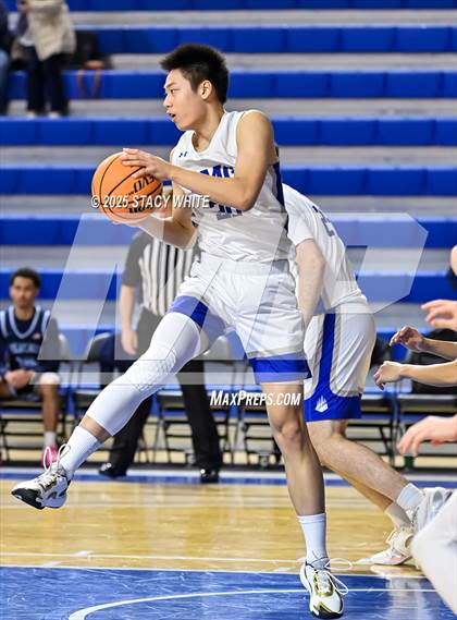 Thumbnail 1 in Wesley Chapel v IMG Varsity Gray (IMG Ascender Classic) photogallery.