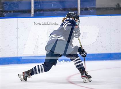 Thumbnail 3 in Buckingham Browne & Nichols @ Noble & Greenough (Scrimmage) photogallery.
