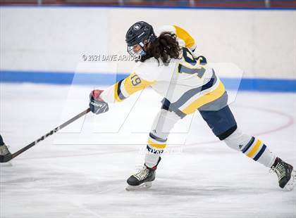 Thumbnail 1 in Buckingham Browne & Nichols @ Noble & Greenough (Scrimmage) photogallery.