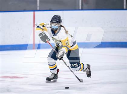 Thumbnail 2 in Buckingham Browne & Nichols @ Noble & Greenough (Scrimmage) photogallery.