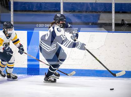 Thumbnail 2 in Buckingham Browne & Nichols @ Noble & Greenough (Scrimmage) photogallery.