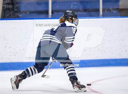 Thumbnail 2 in Buckingham Browne & Nichols @ Noble & Greenough (Scrimmage) photogallery.