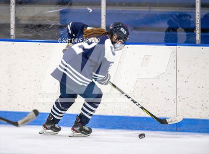 Thumbnail 2 in Buckingham Browne & Nichols @ Noble & Greenough (Scrimmage) photogallery.