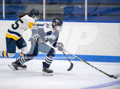 Thumbnail 1 in Buckingham Browne & Nichols @ Noble & Greenough (Scrimmage) photogallery.