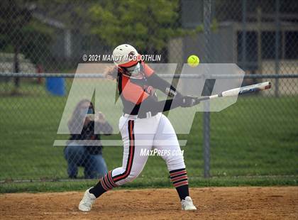 Thumbnail 2 in Illini Bluffs @ Deer Creek-Mackinaw photogallery.