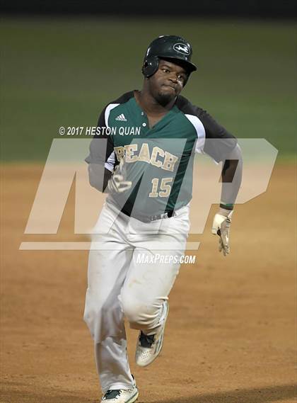 Thumbnail 2 in Long Beach Poly vs Woodrow Wilson photogallery.