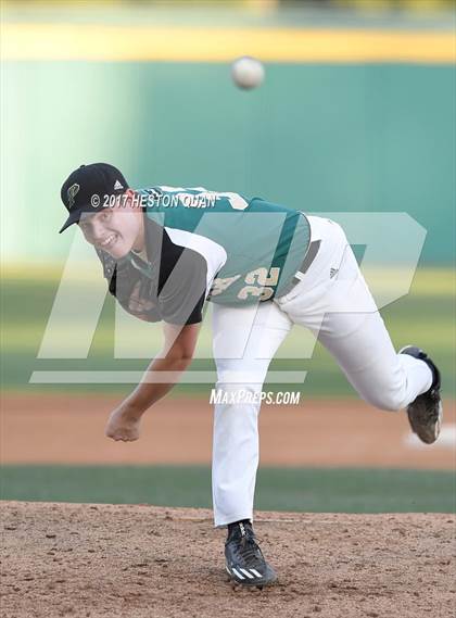 Thumbnail 2 in Long Beach Poly vs Woodrow Wilson photogallery.