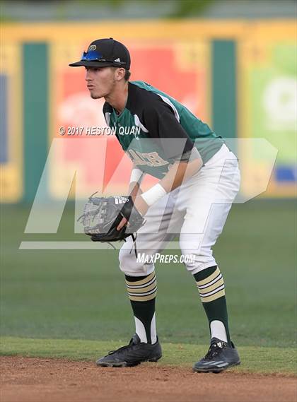 Thumbnail 2 in Long Beach Poly vs Woodrow Wilson photogallery.