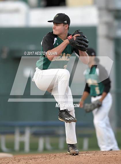 Thumbnail 3 in Long Beach Poly vs Woodrow Wilson photogallery.