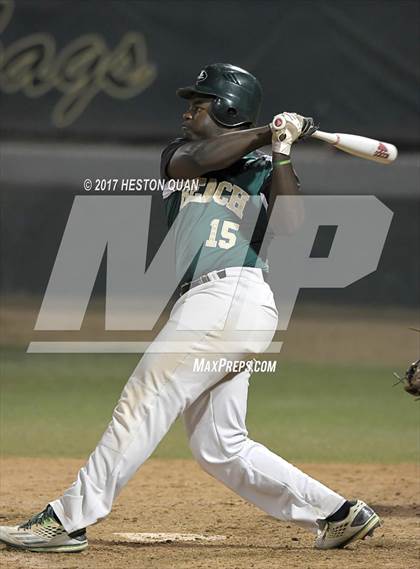 Thumbnail 2 in Long Beach Poly vs Woodrow Wilson photogallery.