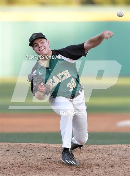 Thumbnail 3 in Long Beach Poly vs Woodrow Wilson photogallery.