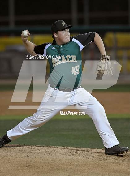 Thumbnail 2 in Long Beach Poly vs Woodrow Wilson photogallery.