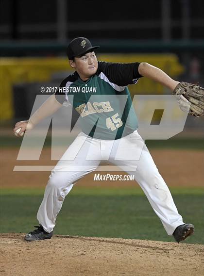 Thumbnail 2 in Long Beach Poly vs Woodrow Wilson photogallery.
