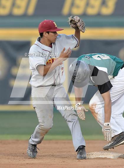 Thumbnail 1 in Long Beach Poly vs Woodrow Wilson photogallery.