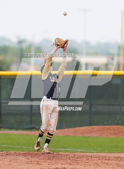 Thumbnail 2 in Rocky Mountain vs Legacy (CHSAA 5A Regional Playoff) photogallery.