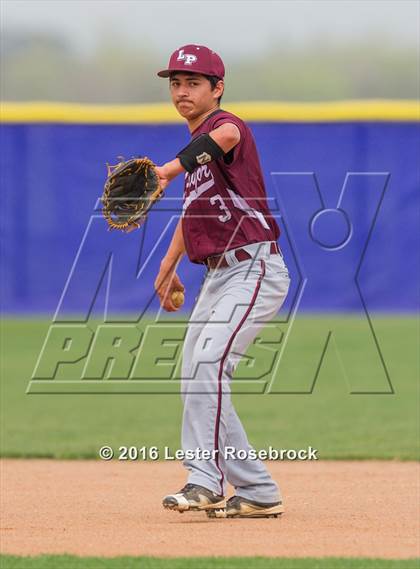 Thumbnail 1 in La Pryor @ Sabinal photogallery.