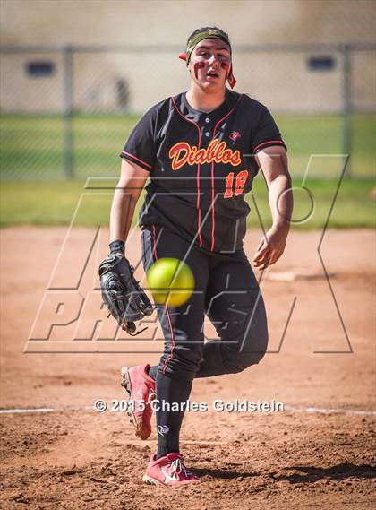 Thumbnail 1 in Agoura vs. Mission Viejo photogallery.