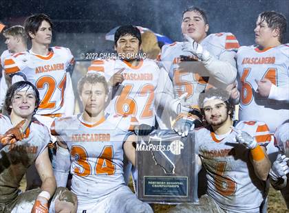Thumbnail 3 in Atascadero vs Colusa (CIF Div 6-A Regional Final) photogallery.