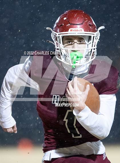 Thumbnail 2 in Atascadero vs Colusa (CIF Div 6-A Regional Final) photogallery.