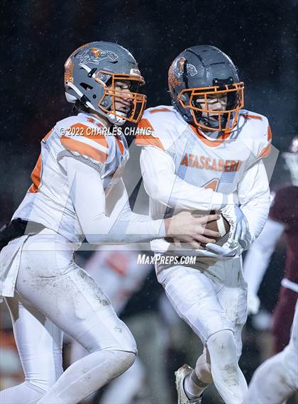 Thumbnail 2 in Atascadero vs Colusa (CIF Div 6-A Regional Final) photogallery.